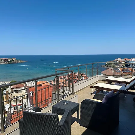 Hotel Family Radiana 2*