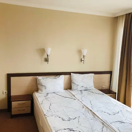 Family Radiana Otel 2*